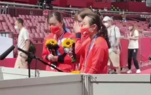 平野美宇泪洒赛场，情感的瞬间与坚韧的意志